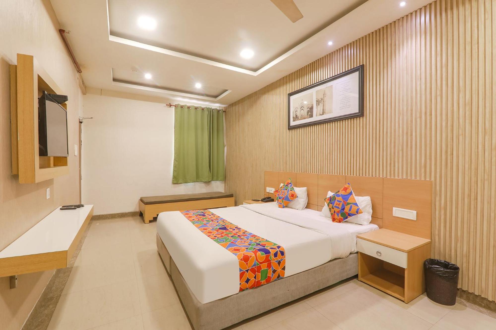 Fabhotel Raghubar Kripa Lucknow Esterno foto