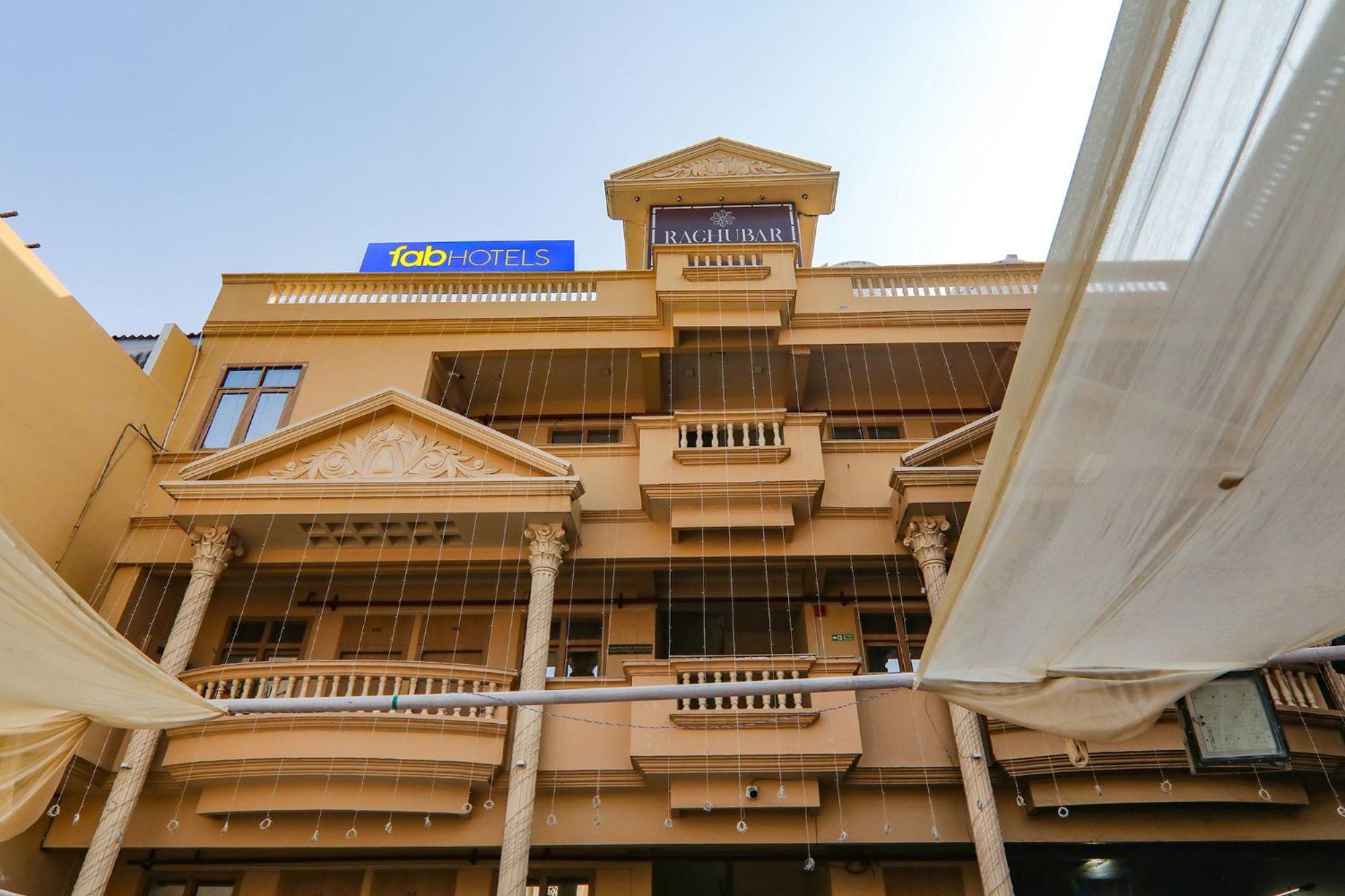 Fabhotel Raghubar Kripa Lucknow Esterno foto