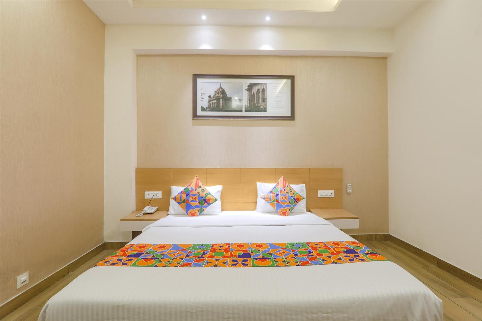 Fabhotel Raghubar Kripa Lucknow Esterno foto