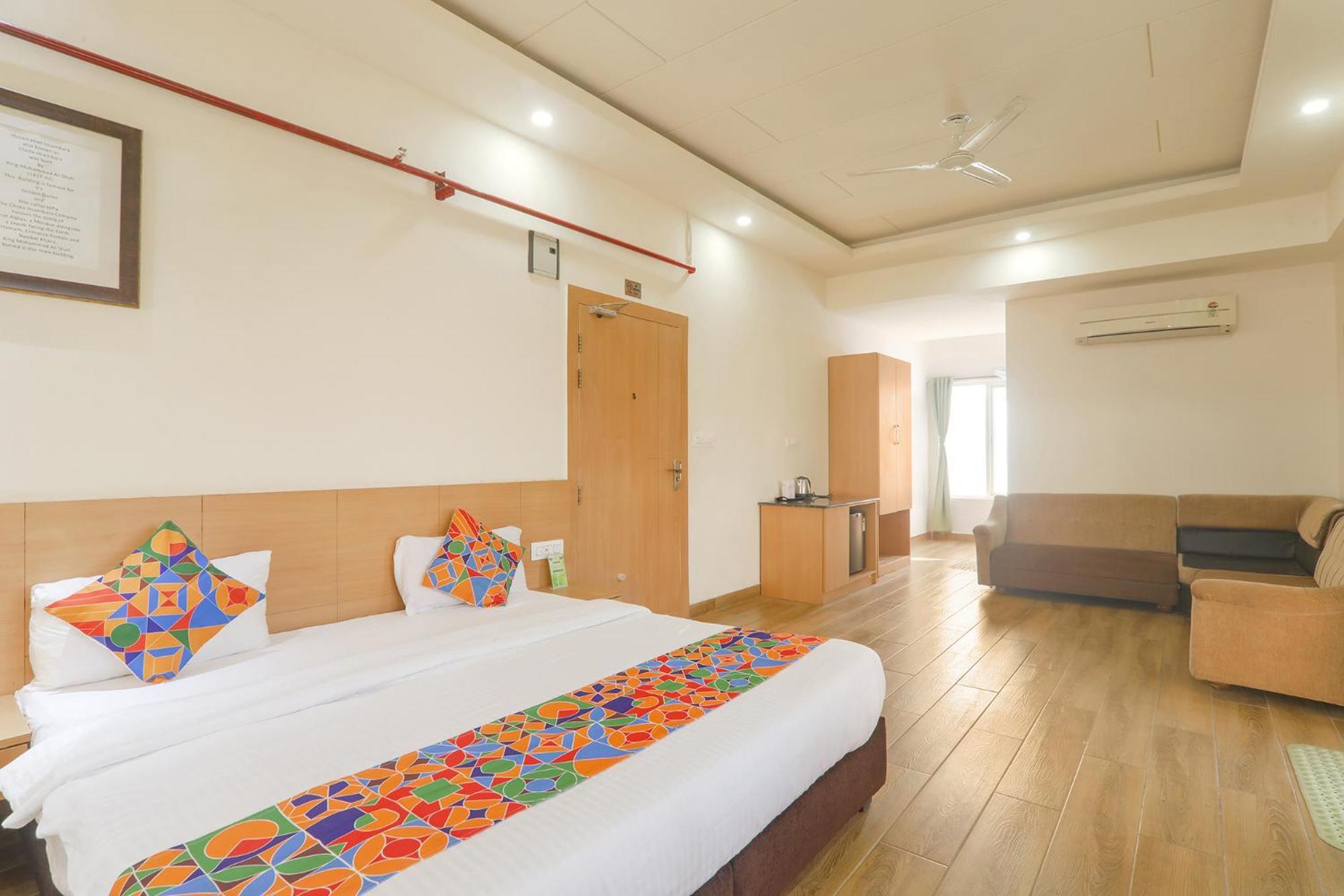 Fabhotel Raghubar Kripa Lucknow Esterno foto